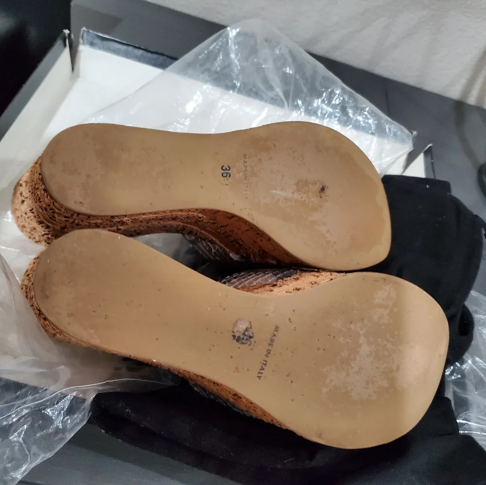 GIUSEPPE ZANOTTI Cream and Grey Python cork wedges 36. (Fits Like 36.5) - Picture 13 of 16